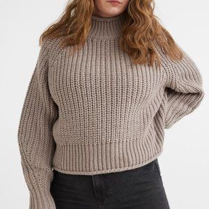 Hu0026M | Sweaters | Hm Rolledge Mock Turtleneck Chunky Ribbed Knit Cropped  Sweater In Taupe | Poshmark